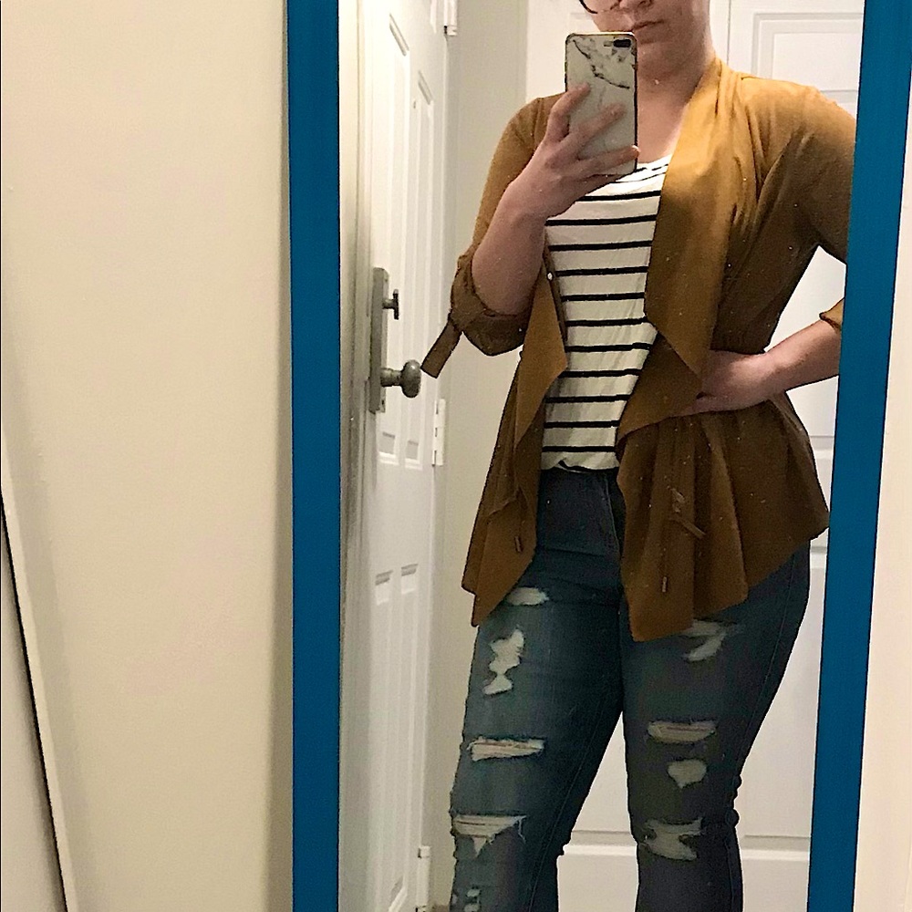 Meet Marissa - Picture 3 of 3